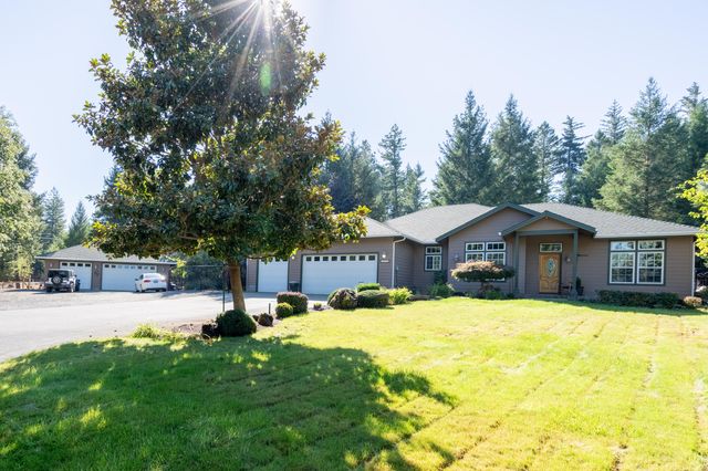 2854 Riverbanks Road, Grants Pass, OR 97527