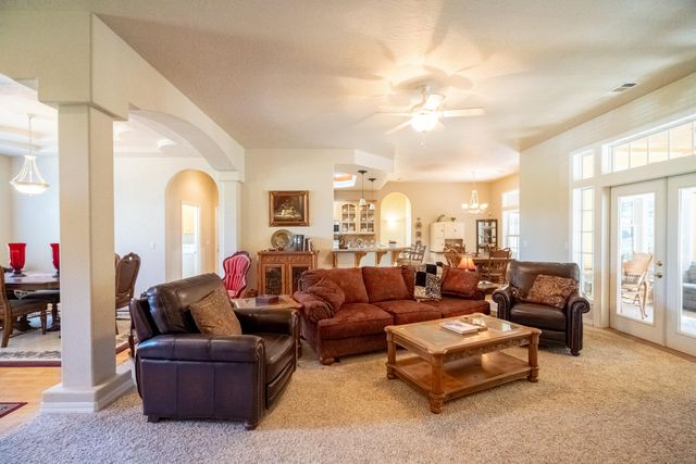 2854 Riverbanks Road, Grants Pass, OR 97527