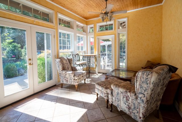 2854 Riverbanks Road, Grants Pass, OR 97527