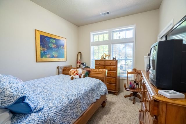 2854 Riverbanks Road, Grants Pass, OR 97527