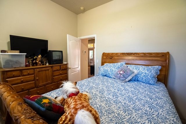 2854 Riverbanks Road, Grants Pass, OR 97527