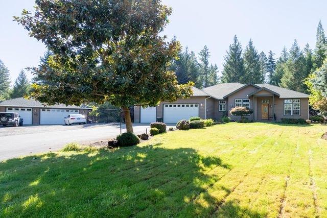 2854 Riverbanks Road, Grants Pass, OR 97527