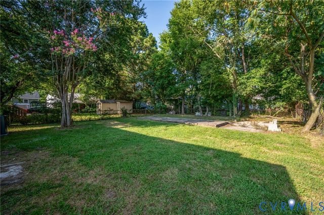 113 Seaboard St, Petersburg, VA 23803
