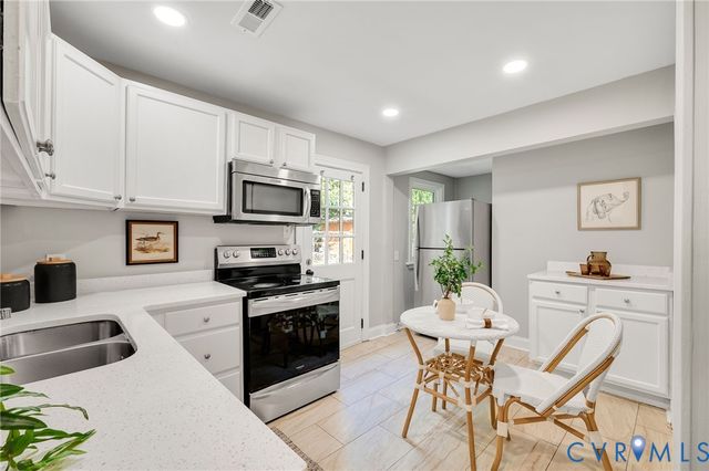 113 Seaboard St, Petersburg, VA 23803