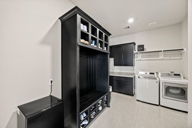 10206 Regatta Shore Drive, Missouri City, TX 77459