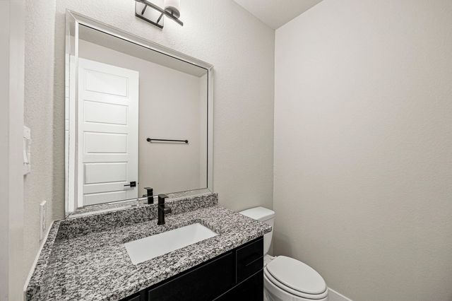 10206 Regatta Shore Drive, Missouri City, TX 77459