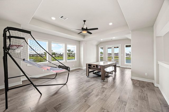 10206 Regatta Shore Drive, Missouri City, TX 77459