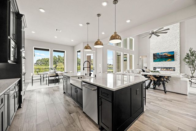 10206 Regatta Shore Drive, Missouri City, TX 77459