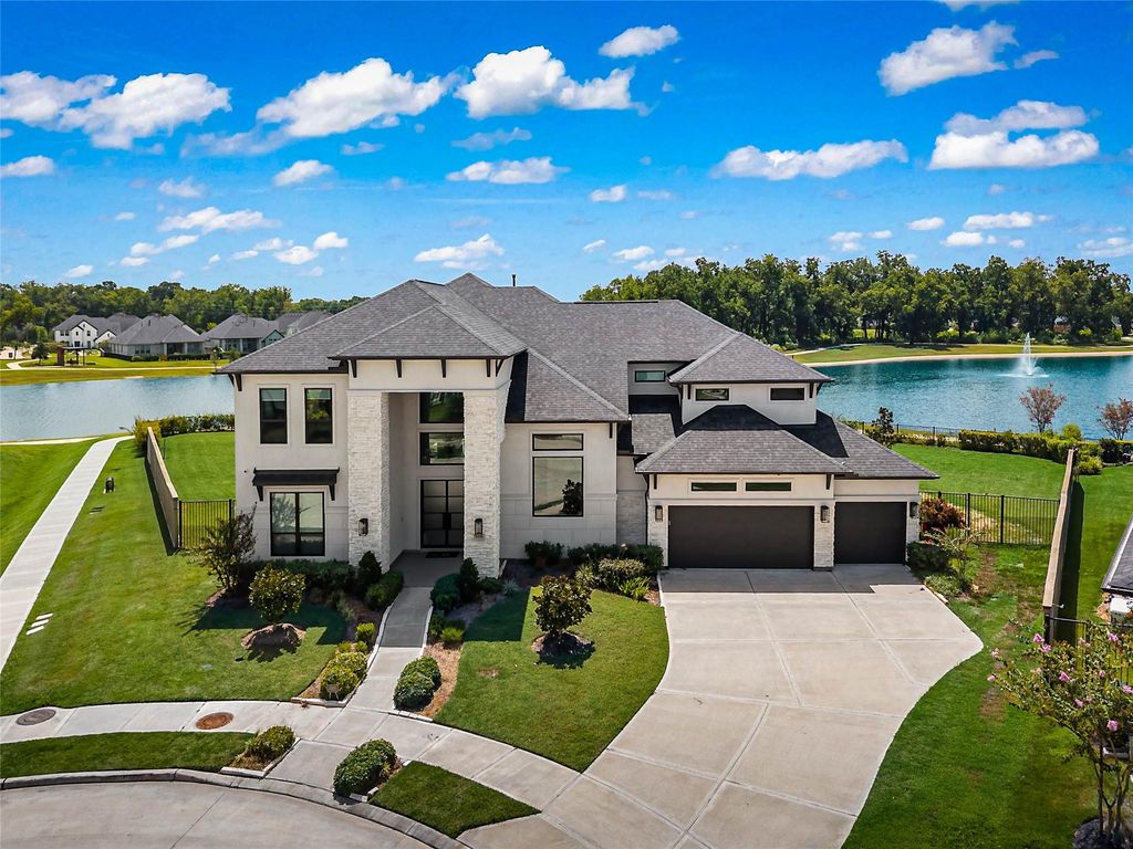 10206 Regatta Shore Drive, Missouri City, TX 77459