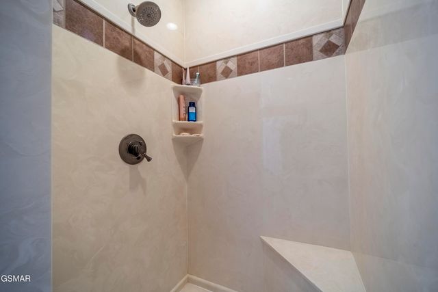 3938 Katy Hollar Road, Sevierville, TN 37862