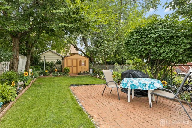 582 Garden Avenue, Woodbridge Proper, NJ 07095