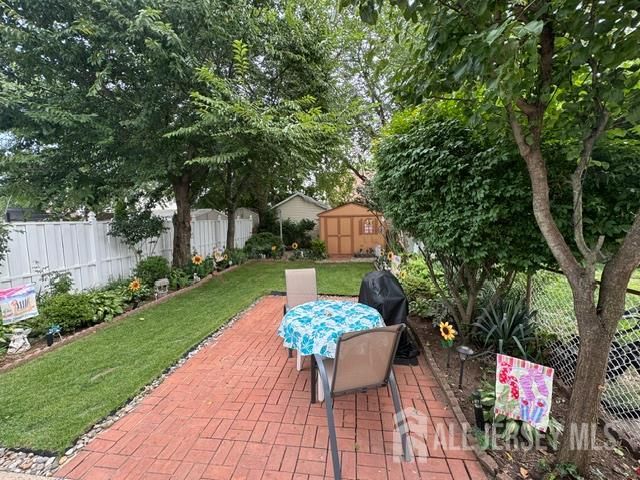 582 Garden Avenue, Woodbridge Proper, NJ 07095