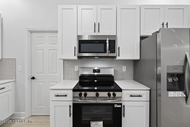 7850 FOX GATE Court, Jacksonville, FL 32244