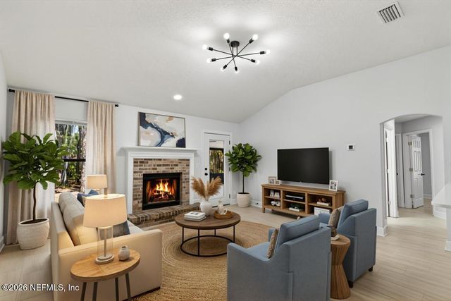 7850 FOX GATE Court, Jacksonville, FL 32244