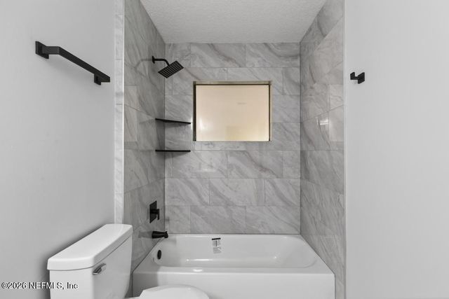 7850 FOX GATE Court, Jacksonville, FL 32244