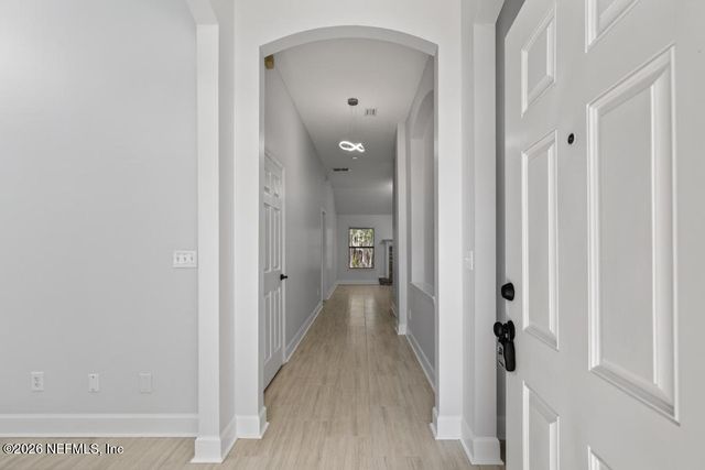 7850 FOX GATE Court, Jacksonville, FL 32244