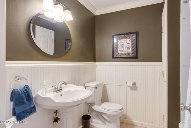 107 Dr Charlie Drive, Opelousas, LA 70570