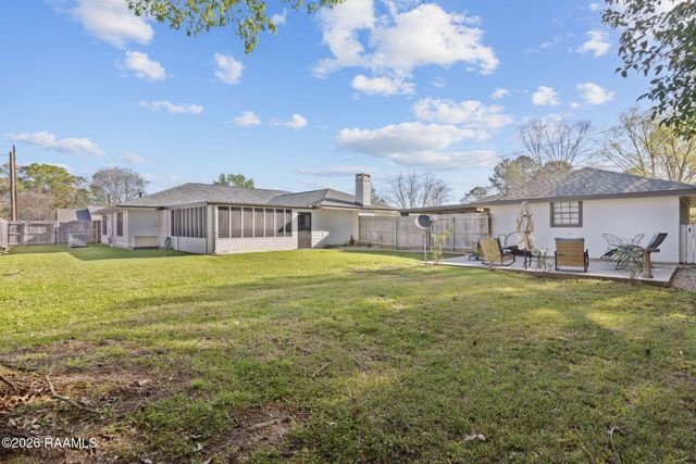 107 Dr Charlie Drive, Opelousas, LA 70570