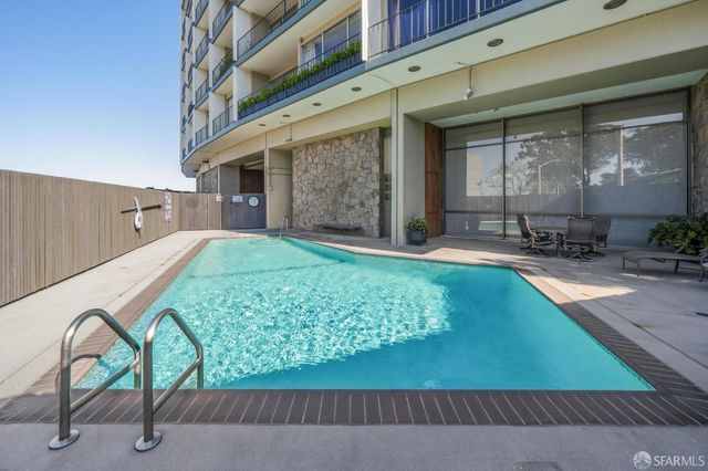 1050 North Point Street 906, San Francisco, CA 94109