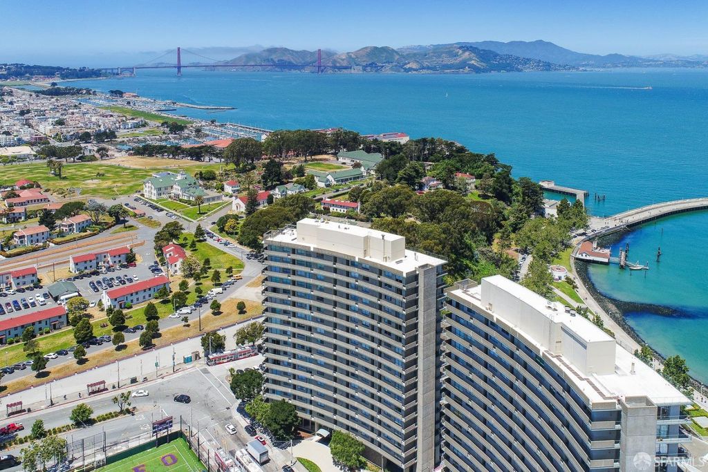 1050 North Point Street 906, San Francisco, CA 94109