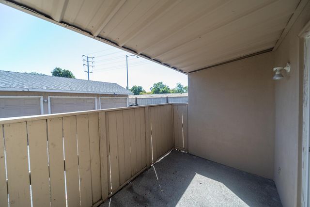 2286 Piccardo Cir, Stockton, CA 95207