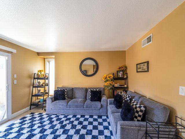 2286 Piccardo Cir, Stockton, CA 95207