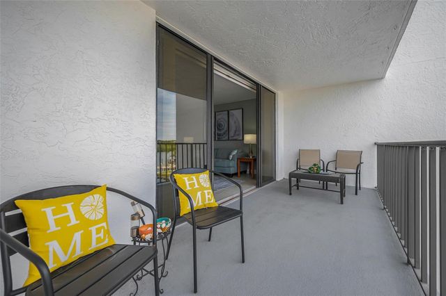 19111 VISTA BAY DRIVE 304, Indian Shores, FL 33785