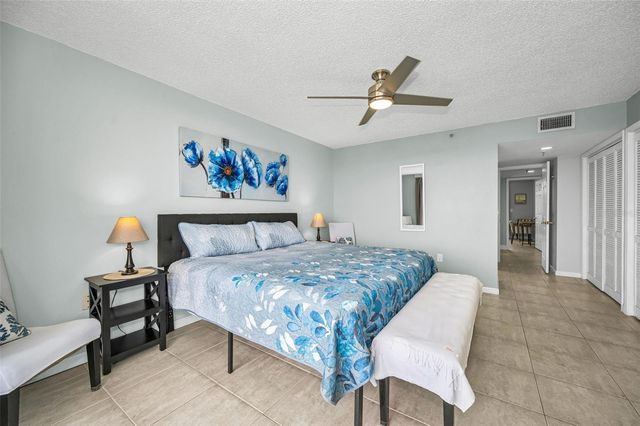 19111 VISTA BAY DRIVE 304, Indian Shores, FL 33785