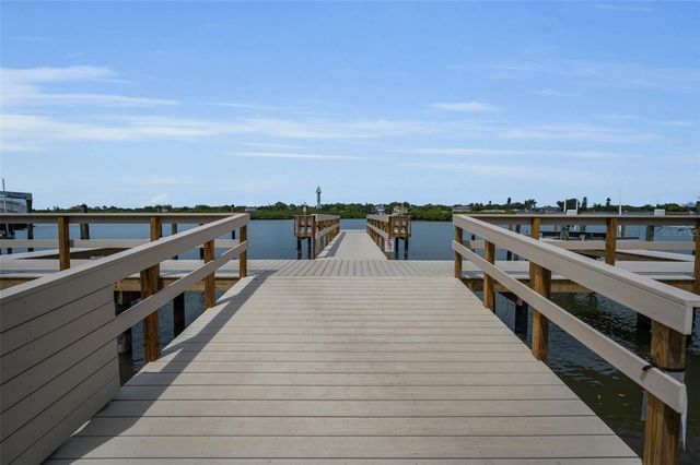 19111 VISTA BAY DRIVE 304, Indian Shores, FL 33785