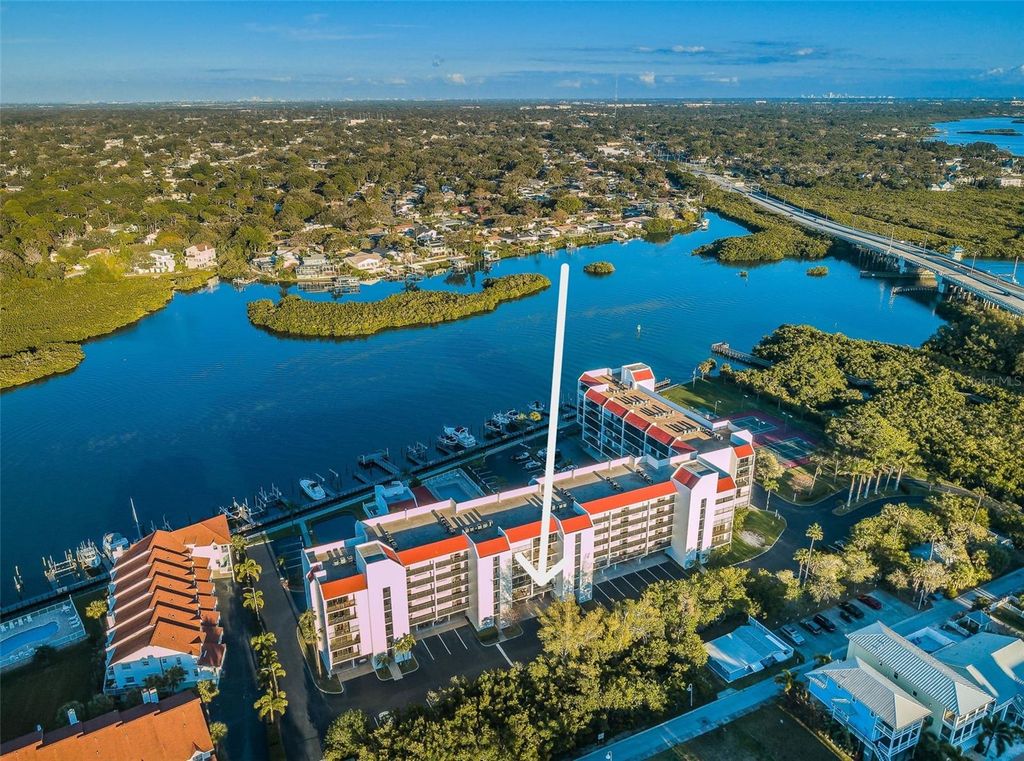 19111 VISTA BAY DRIVE 304, Indian Shores, FL 33785