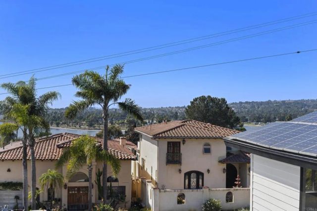 2841 Lloyd Street, San Diego, CA 92117