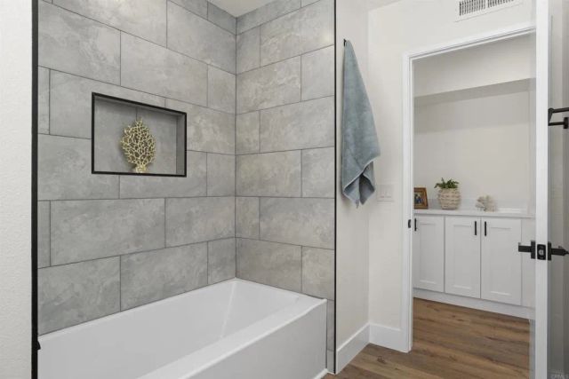 2841 Lloyd Street, San Diego, CA 92117