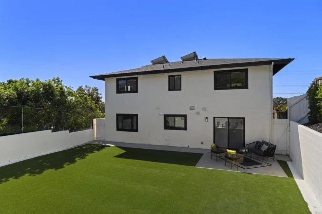 2841 Lloyd Street, San Diego, CA 92117