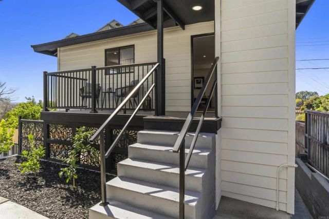 2841 Lloyd Street, San Diego, CA 92117