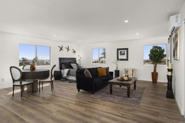 2841 Lloyd Street, San Diego, CA 92117