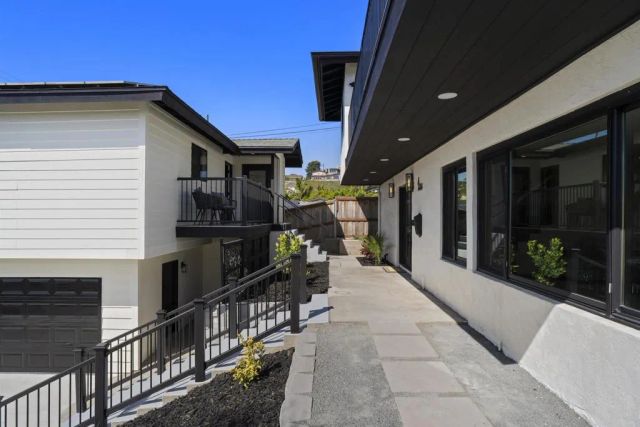 2841 Lloyd Street, San Diego, CA 92117