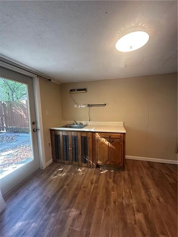 920 W Cooper Street, Maryville, MO 64468