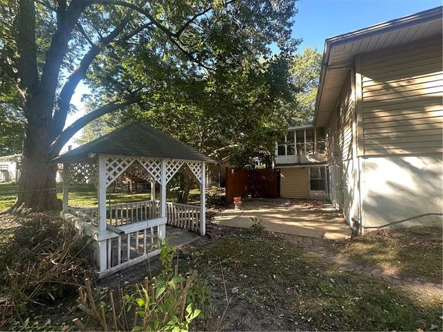 920 W Cooper Street, Maryville, MO 64468