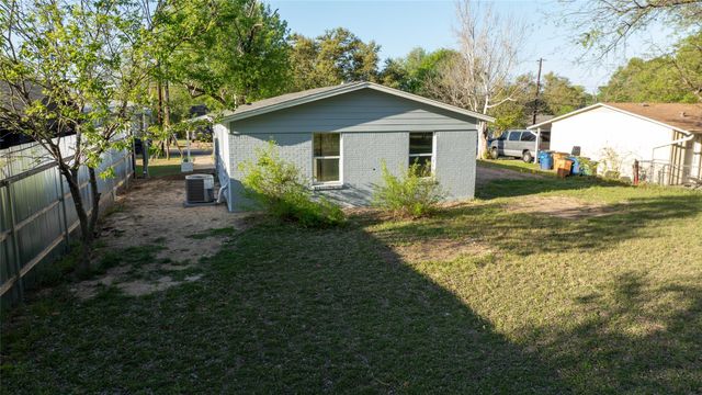 4902 Blueberry TRL 2 & 3, Austin, TX 78723