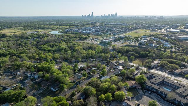 4902 Blueberry TRL 2 & 3, Austin, TX 78723