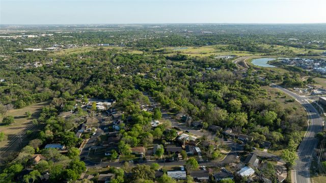 4902 Blueberry TRL 2 & 3, Austin, TX 78723