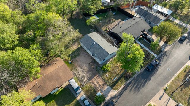 4902 Blueberry TRL 2 & 3, Austin, TX 78723