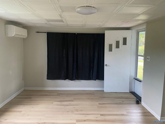 239 Cryer Road, Hartselle, AL 35640