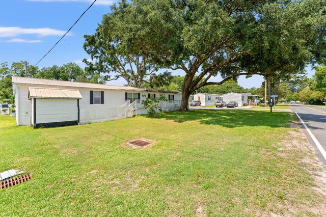 1103 Lissie Ln., Myrtle Beach, SC 29577