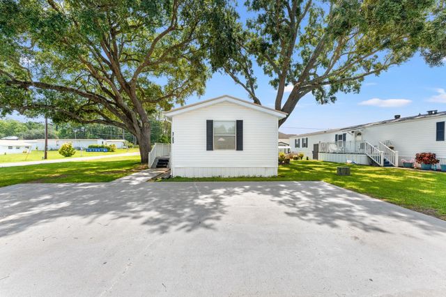 1103 Lissie Ln., Myrtle Beach, SC 29577