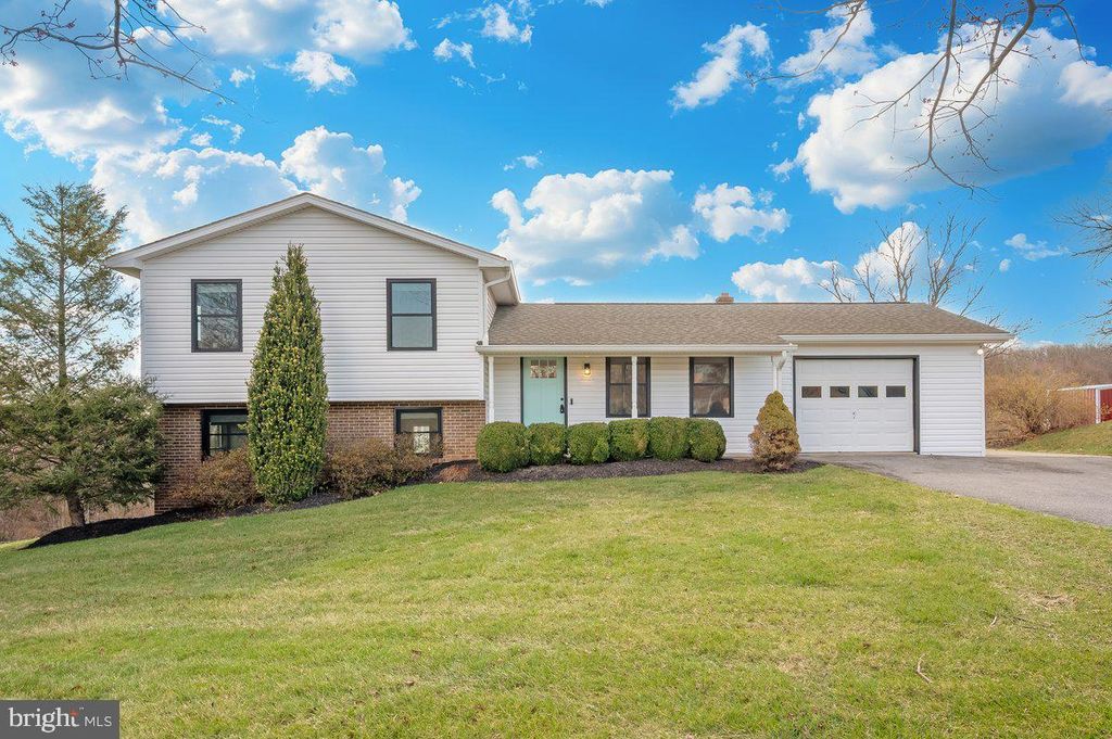 7996 SERENITY CT, Frederick, MD 21701