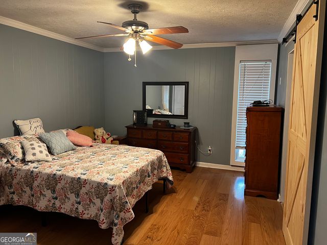208 Kentucky Drive NE, Calhoun, GA 30701