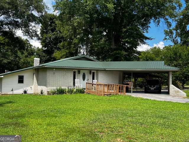 208 Kentucky Drive NE, Calhoun, GA 30701