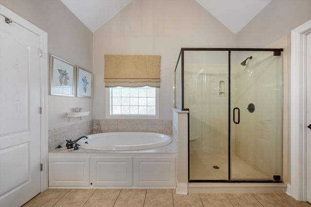 108 Fontana Ct, Murfreesboro, TN 37128