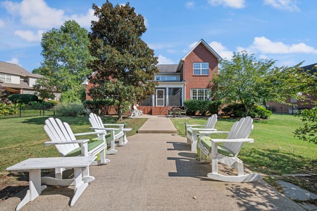 108 Fontana Ct, Murfreesboro, TN 37128